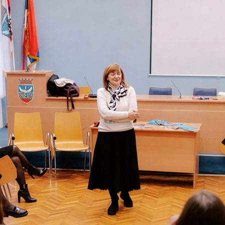 Подршка која почиње од разумевања